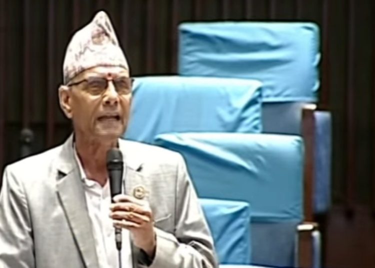 गृहमन्त्री रवि लामिछानेले नेताहरुलाइ धम्क्याउने गरेको आरोप