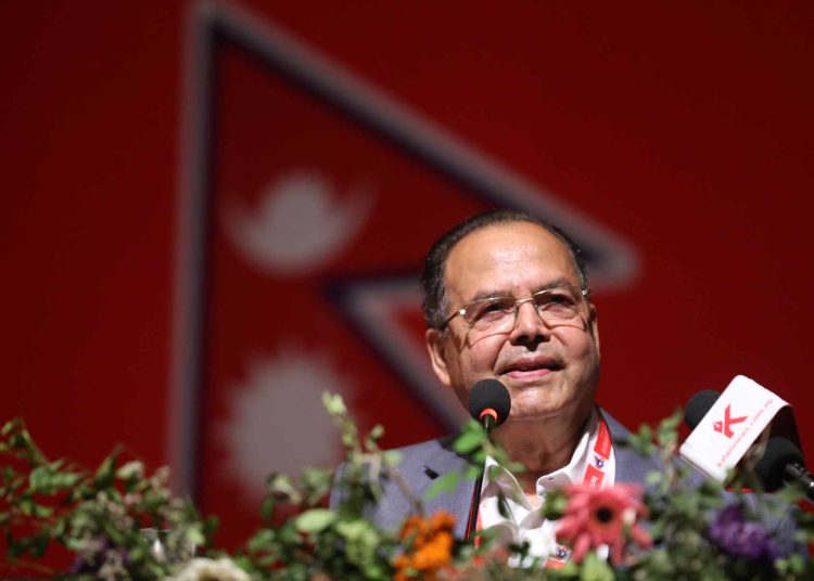 एकीकृत समाजवादीमा नेता व्यवस्थापन कठिन, १८ पदाधिकारी र केन्द्रीय सदस्यमा विवाद