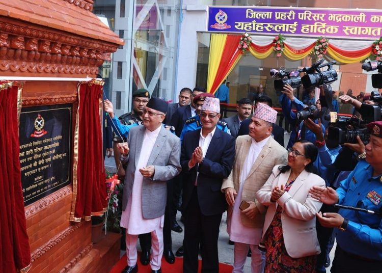 प्रम ओलीद्वारा प्रहरी परिसर काठमाडौंको भवन उद्घाटन