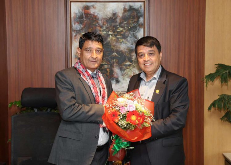 ग्लोबल आइएमई बैंकको प्रमुख कार्यकारी अधिकृत सुरेन्द्रराज रेग्मीद्वारा पदभार ग्रहण