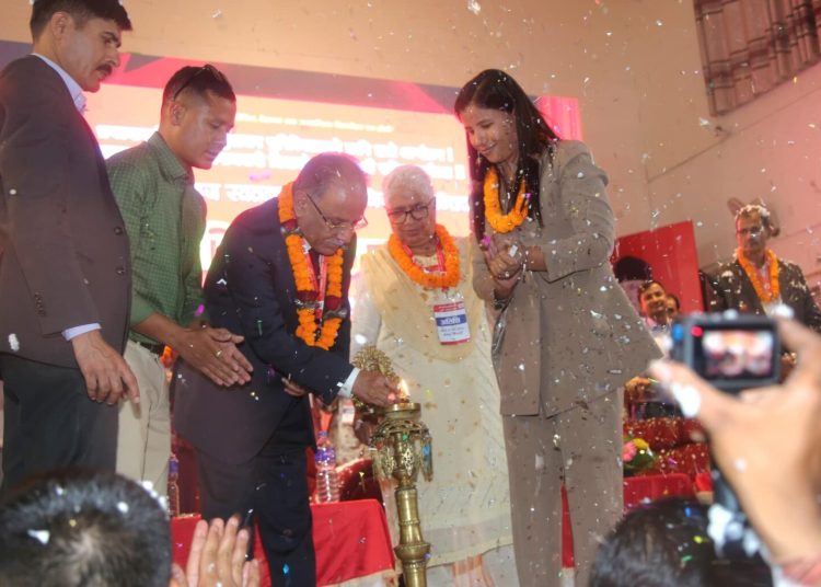 प्रचण्डद्वारा (क्रान्तिकारी) को २३औँ राष्ट्रिय सम्मेलन उद्घाटन