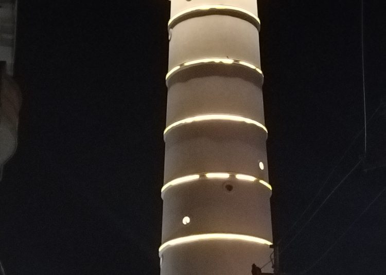 सविंधान दिवसकाे अवसरमा धरहरा खुला हुने