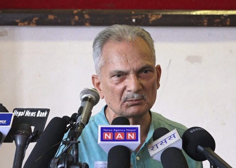 देशमा पठन संस्कृति लोभ भयो, कांग्रेसीले पढ्दैनन्, कम्युनिस्टले छोडिसके : पूर्वप्रधानमन्त्री भट्टराई