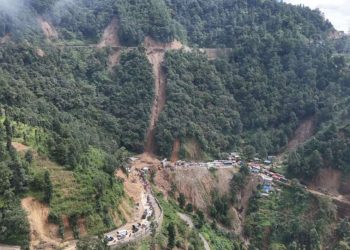 झ्याप्ले खोलाको पहिरोले ठूलो रुप लियो