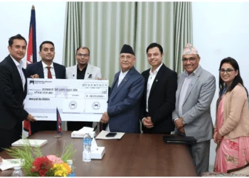 प्रधानमन्त्री दैवी कोषमा २५ लाख माछापुच्छ्रे बैंककाे सहयाेग
