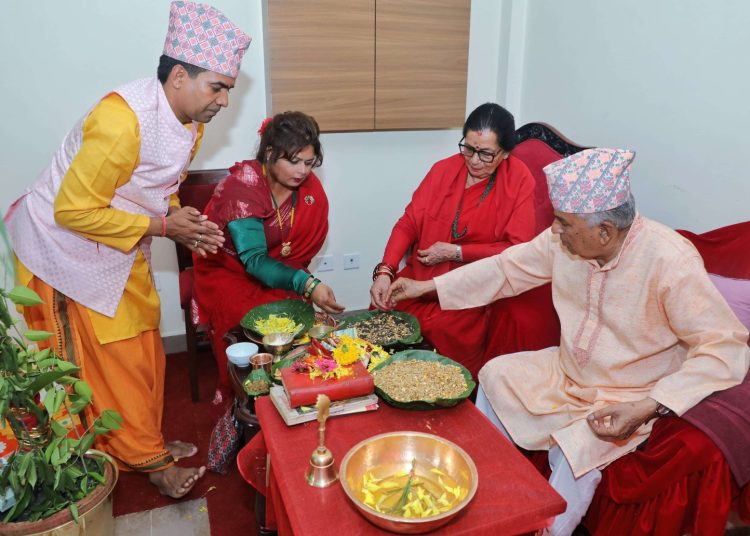 राष्ट्रपति पौडेलद्वारा वैदिक विधिपूर्वक शीतल निवासमा घटस्थापना