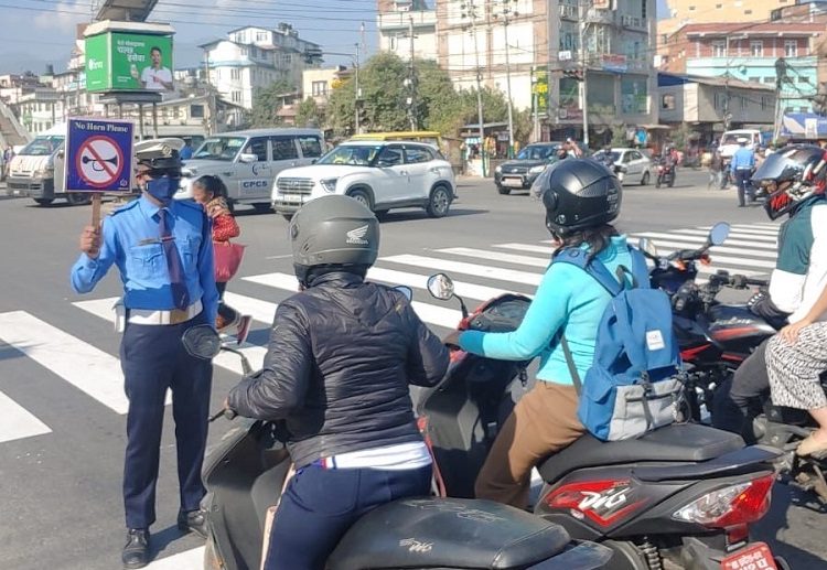 ३९ हजार एक सय १७ चालक कारबाहीमा