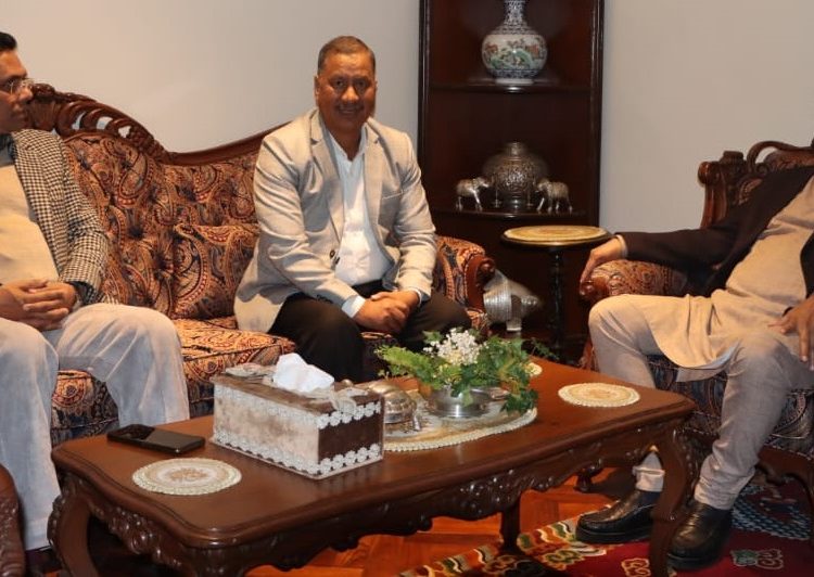 नेकपाका शिर्षस्थ नेता र नेपाली कांग्रेसका सभापति देउवाबीच भेटवार्ता