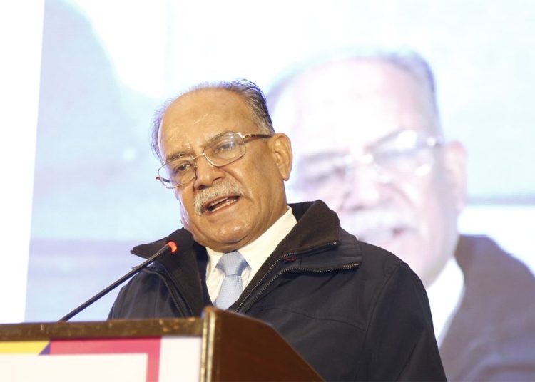 ओली देशकै ‘जाली, झेली, कपटी र बेइमानी’ : प्रचण्ड