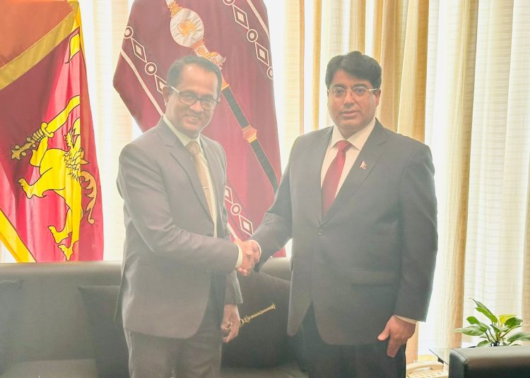 सभामुख विक्रमारत्ने र नेता प्रेमादासाबीच भेट