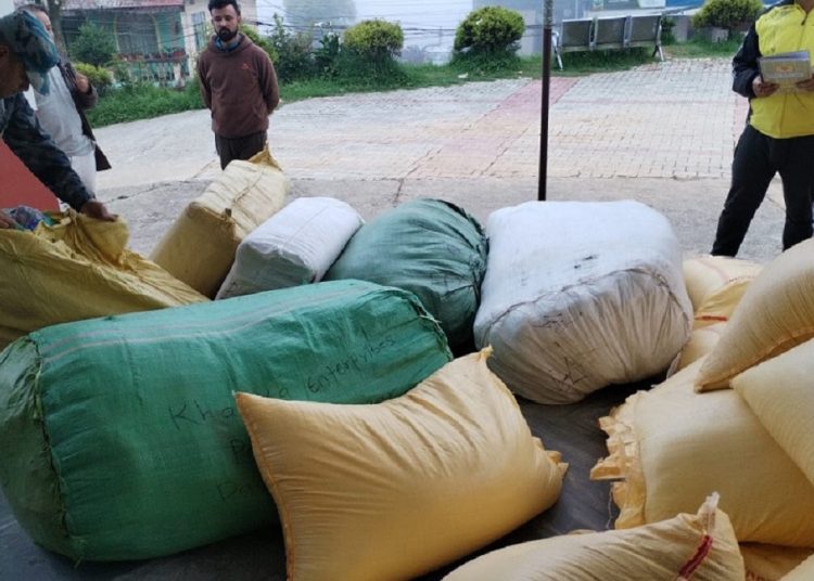 पर्सामा भन्सार छलीका सामान बरामद गर्ने क्रम ह्वात्तै बढ्याे