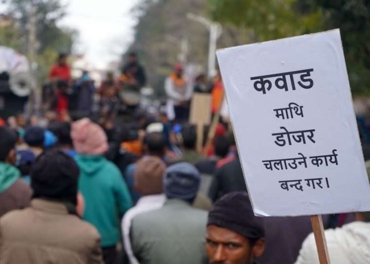 कवाडी व्यवसायी र प्रहरीबीच झडप हुँदा ५ जना घाइते