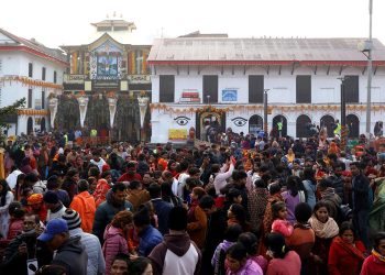 देशभरका शिवालयमा भक्तजनको भीड