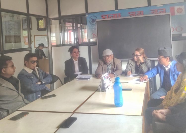 पोडकास्टमा अपमानजनक बिषयप्रति देय् दबूकाे ध्यानाकर्षण