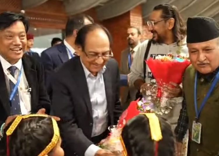 गजलकार गुलाम अली काठमाडौं आइपुगे