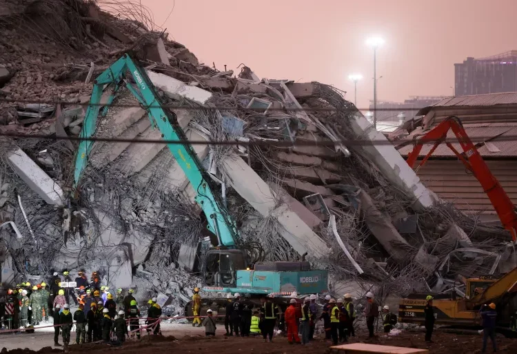 म्यान्मारमा भूकम्पबाट मृत्यु हुनेको सङ्ख्या एक हजार ६४४ पुग्याे