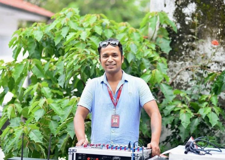 आगोमा जलेर पत्रकारको मृत्यु