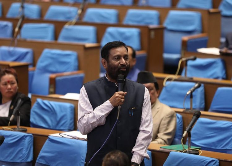 ज्ञानेन्द्रलाई नेपालको अन्तिम राजा उपयुक्त हुने
