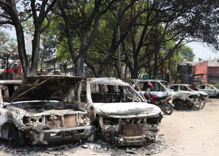 बीमा दाबीलाई छिटो फर्छ्यौट गर्न निर्देशन