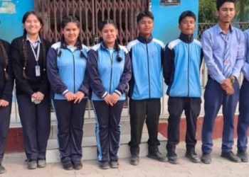 सुकुना माविका आठ जुम्ल्याहाले एसइई परीक्षा  दिँदै