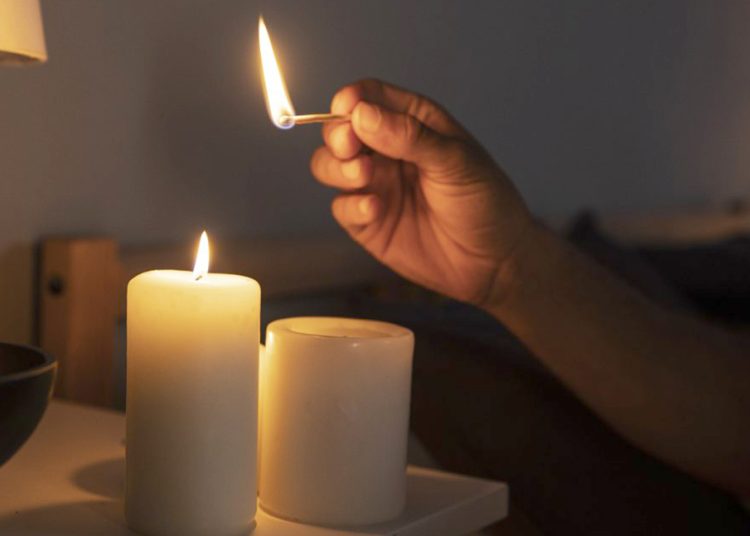 आजदेखि घाम लाग्ने समयमा मात्रै भारतको बिजुली, लोडसेडिङ कति हुन्छ ?