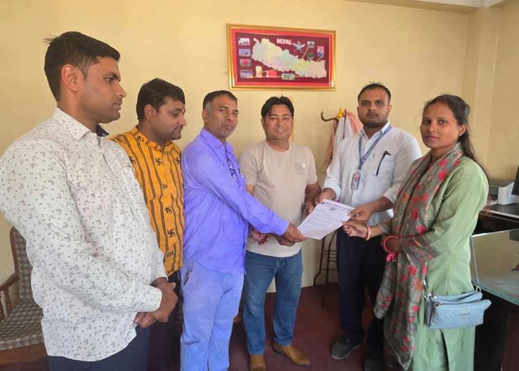 नेपाल पत्रकार महासंघ रौतहटले बुझाइयो ज्ञापन पत्र