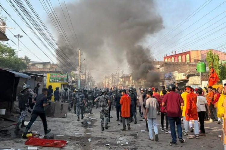 वीरगञ्जमा झडप हुँदा कर्फ्यु आदेश जारी