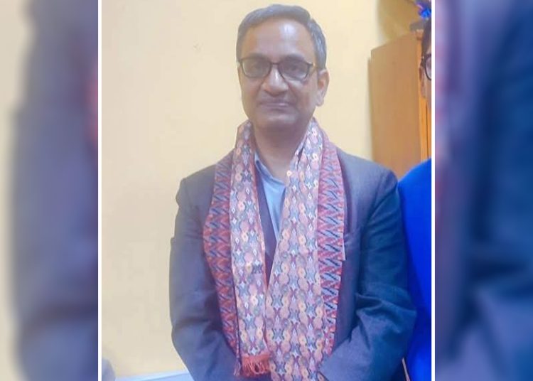 त्रिवि शिक्षाध्यक्षको जिम्मेवारी डिन प्रा.डा. द्विविनन्द  ढकालले पाए