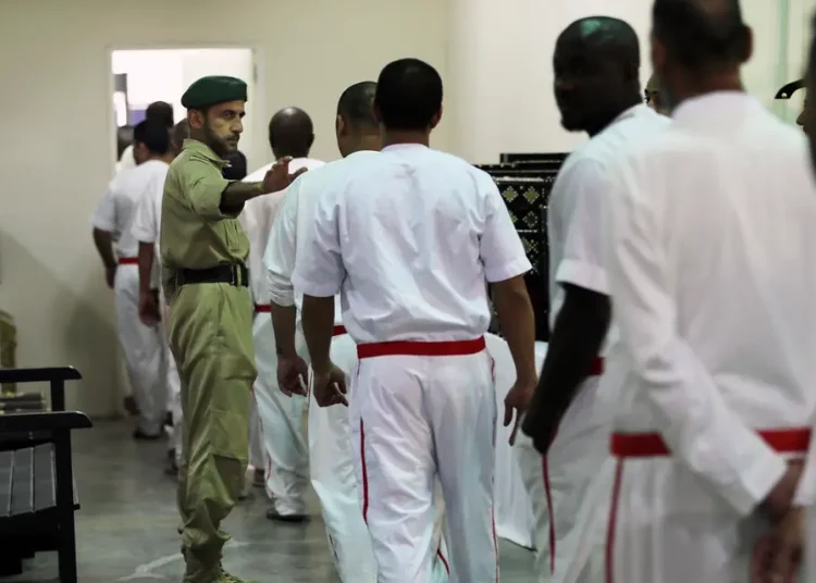 १ सय ६६ जना नेपाली बन्दीले पाए आममाफी