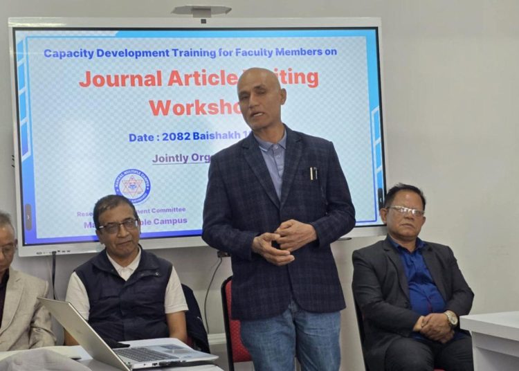 अध्ययन अनुसन्धानमा पनि लाग्नुपर्नेमा जोड