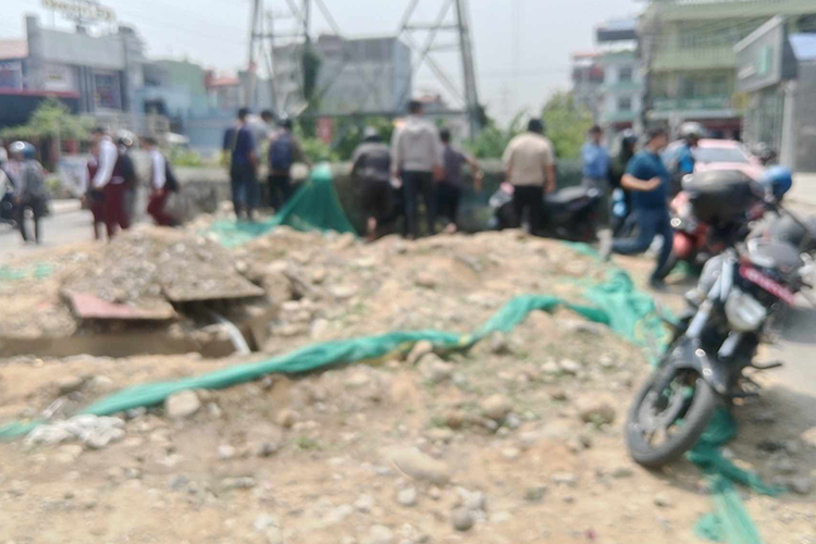 हाइटेन्सन लाइनको खाल्डोमा मोटरसाइकल सहित फेला परे टन्डन