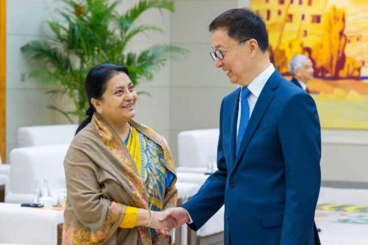 पूर्वराष्ट्रपति भण्डारी र चिनियाँ उपराष्ट्रपतिबीच भेटवार्ता