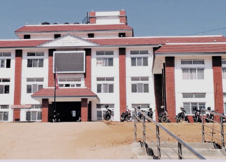 जनप्रतिनिधिदेखि कर्मचारीसम्मका छोराछोरीलाई सामुदायिक विद्यालयमा पठनपाठन गराउन निर्देशन