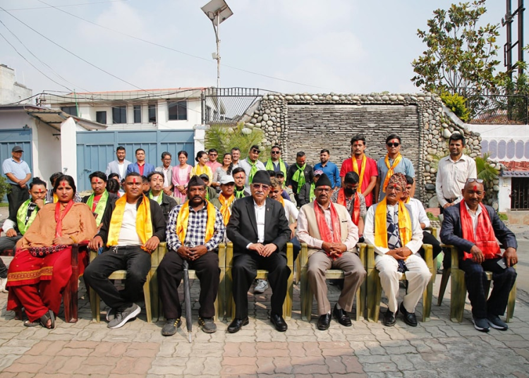 सबैभन्दा ठूलो पार्टी बनाउने प्रचण्डकाे याेजना