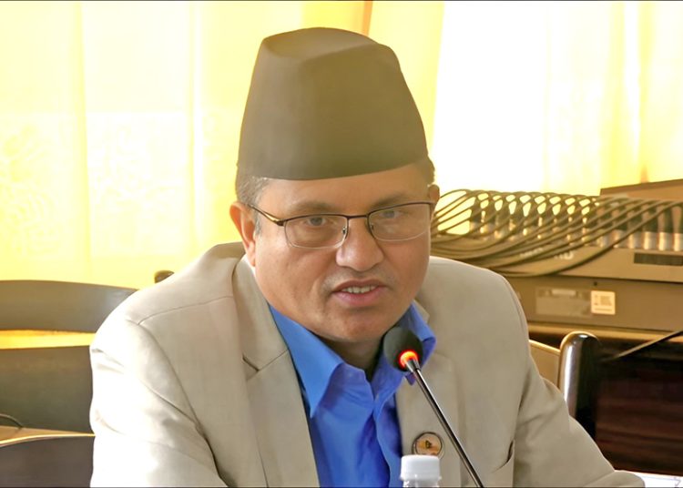 पृथ्वीनारायण शाह र गौतम बुद्धको तस्वीर राख्न सुझाव