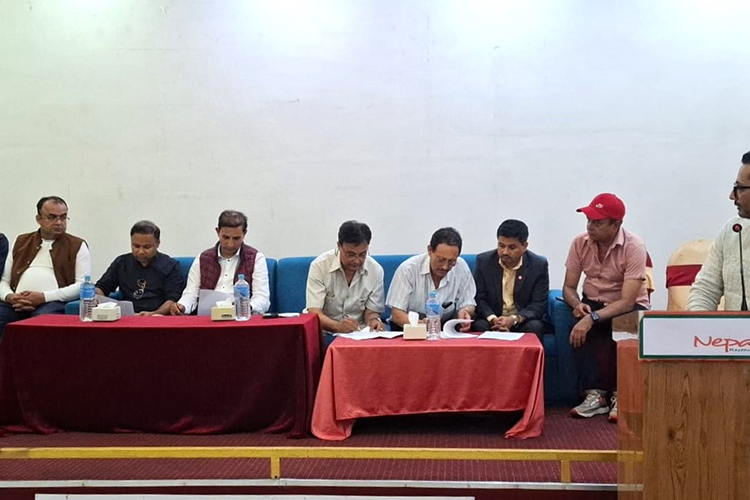 औषधि नीति सुझाव समितिको प्रतिवेदनमाथि आपत्ति