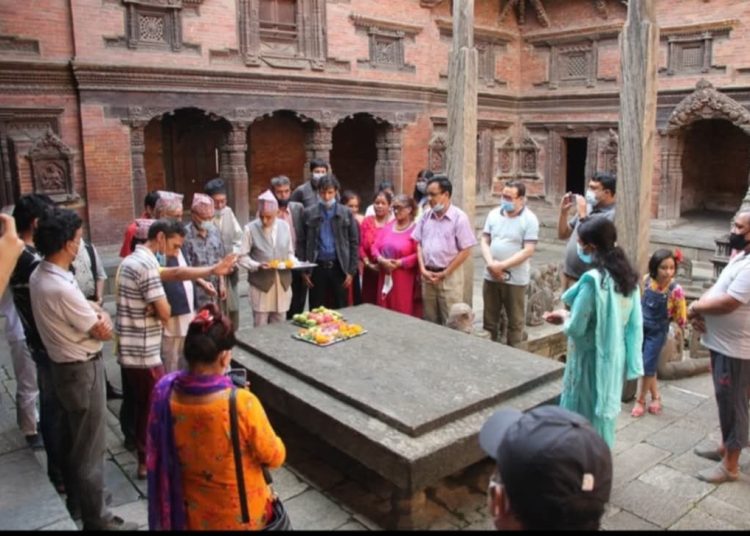 नृसिंह जात्राको निमन्त्रणा दिने कार्य हुँदै