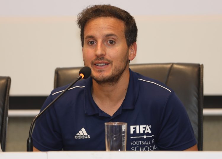 फिफा फुटबल फर स्कुल्सको औपचारिक सुरु