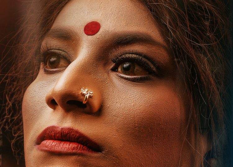 चलचित्र ‘गुन्यु चोलो : द ड्रेस’को गीतलाई दर्शकले मनपराइयाे