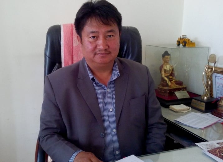 नेता बहादुरसिंह लामाले संसदीय दलमा विश्वास गुमाए