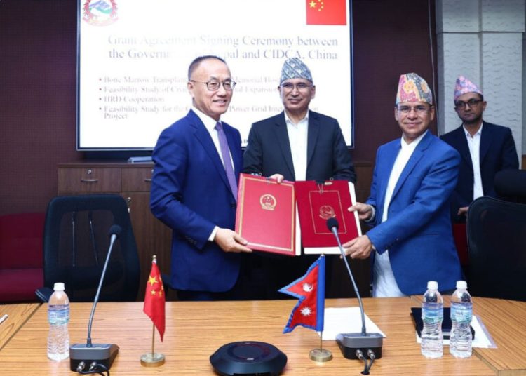 नेपाल र चीनबीच चार परियोजनामा हस्ताक्षर