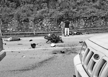 ट्याकंरले मोटरसाइकललाई ठक्कर दिँदा एकको मृत्यु