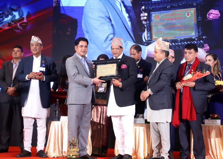 एनआईसी बैंकका संचालक सीआईपीबाट सम्मानित