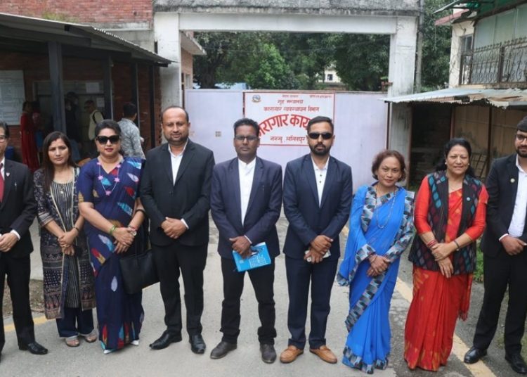 रास्वपाबाट आकांक्षी नौ उम्मेदवार रविलाई भेट्न नख्खु जेल पुगे