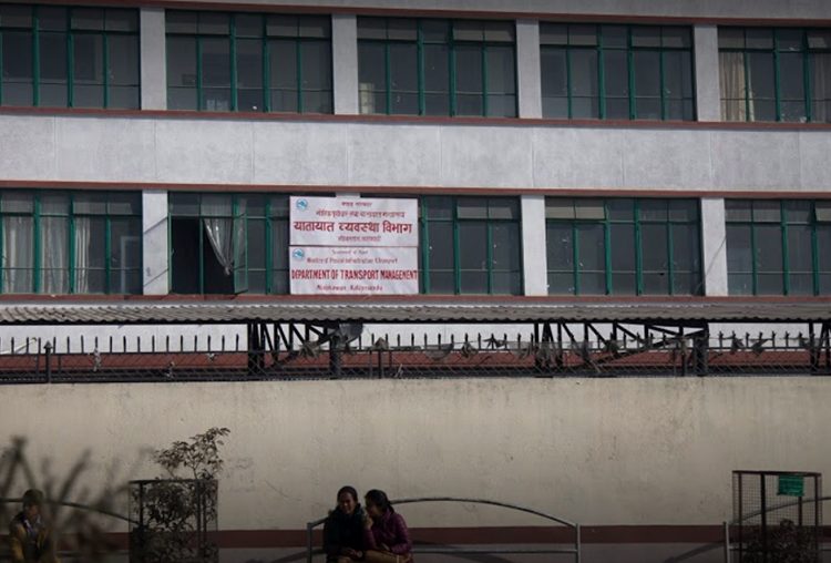 टेकुमा इम्बोस्ड नम्बर जडान