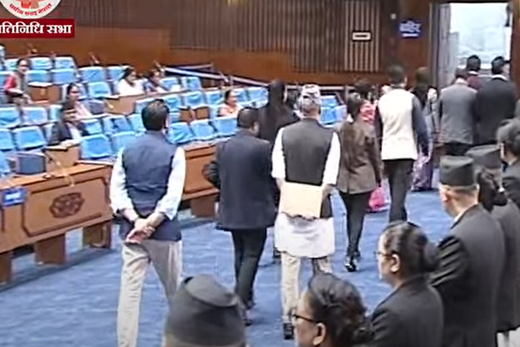 प्रतिनिधिसभाको बैठक रास्वपा र राप्रपाद्वारा बहिस्कार