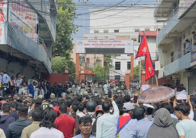 चितवनको भरतपुर  तनावग्रस्त