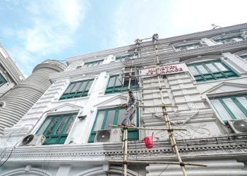 सिंहदरबार परिसरभित्रका मन्त्रालयमा रंगरोगन सुरु