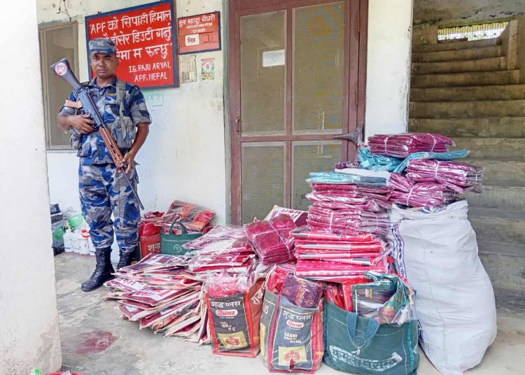 भन्सार छलि गरेको दुईलाख भन्दा बढीको कपडा बरामद