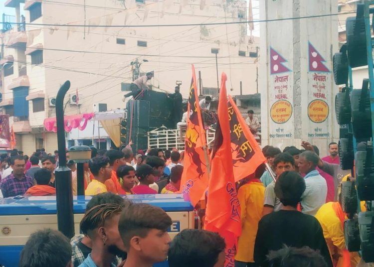 भव्य र सभ्य तरिकाले कृष्णानगरको दुर्गा भवानीको मूर्ति विसर्जन 